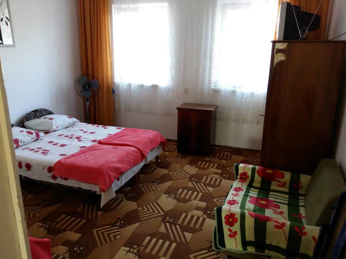Guest House U Aleny Gagra Exterior photo
